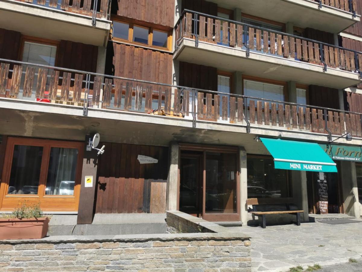 Homey Apartment In The Heart Of Cervinia Breuil-Cervinia Exterior photo